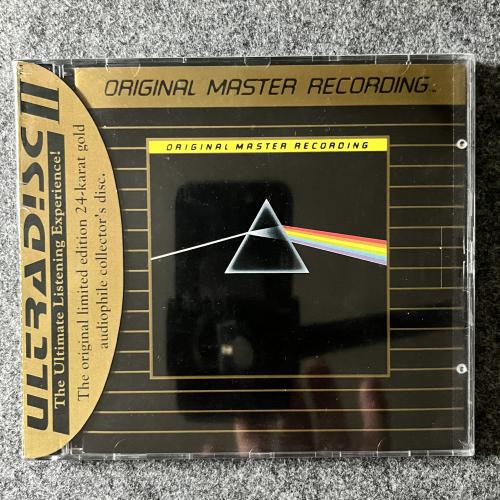 DARK SIDE OF THE MOON 