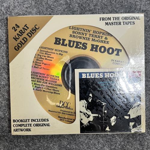 BLUES HOT 