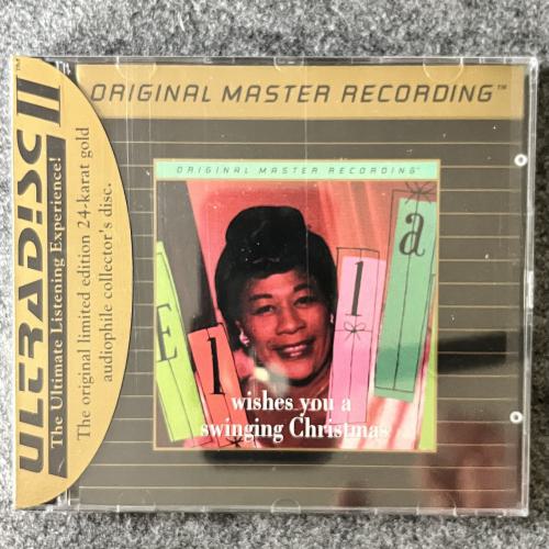 WISHES YOU A SWINGING CHRISTMAS 