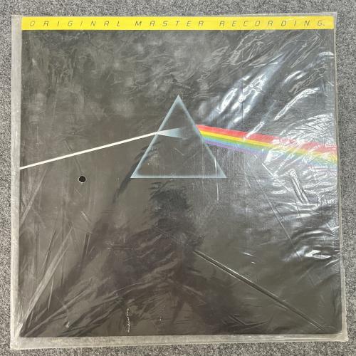 DARK SIDE OF THE MOON 