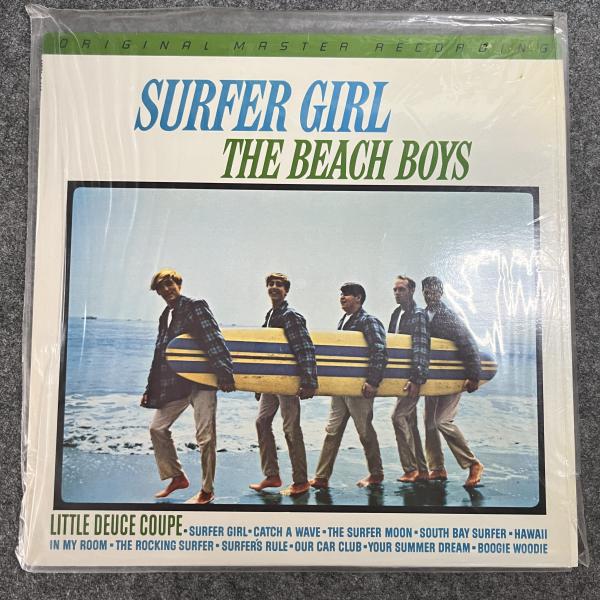 SURFER GIRL 