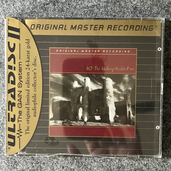 THE UNFORGETTABLE FIRE 