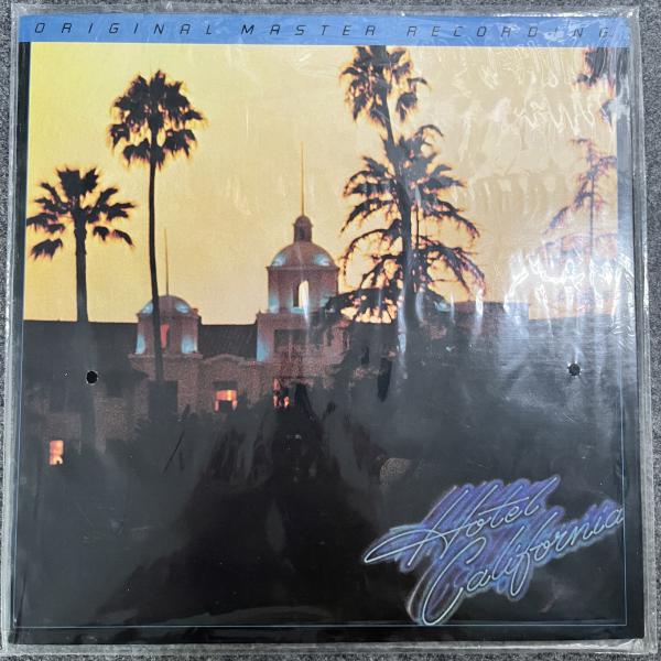HOTEL CALIFORNIA 