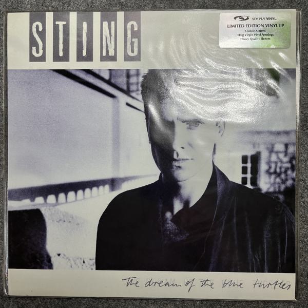 DREAM OF BLUE TURTLES 