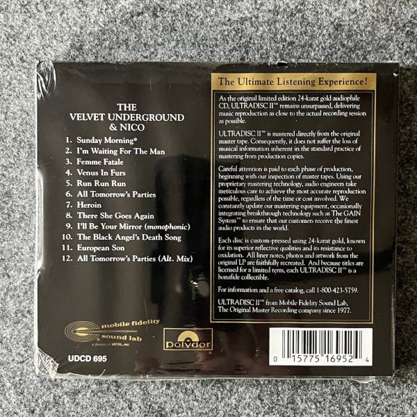 THE VELVET UNDERGROUND & NICO 