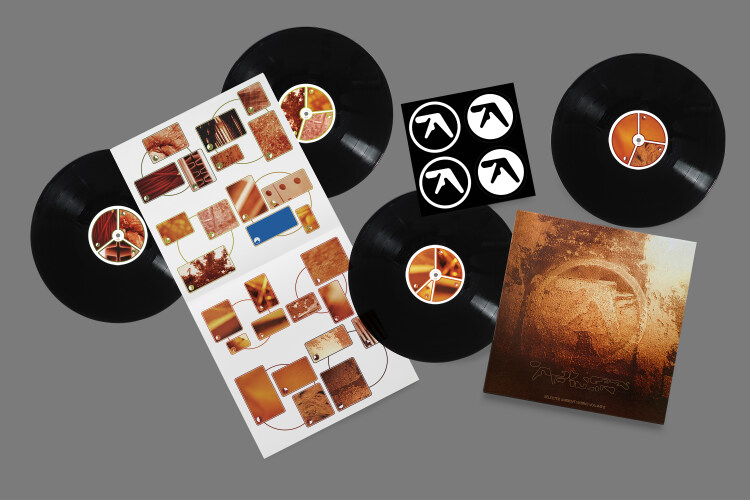 SELECTED AMBIENT WORKS VOL. II - EXPANDED VERSION 