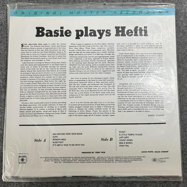 BASIE PLAYS HEFTI 