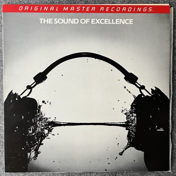 A TCHAIKOVSKY SPECTACULAR   THE OVERTURE 1812 