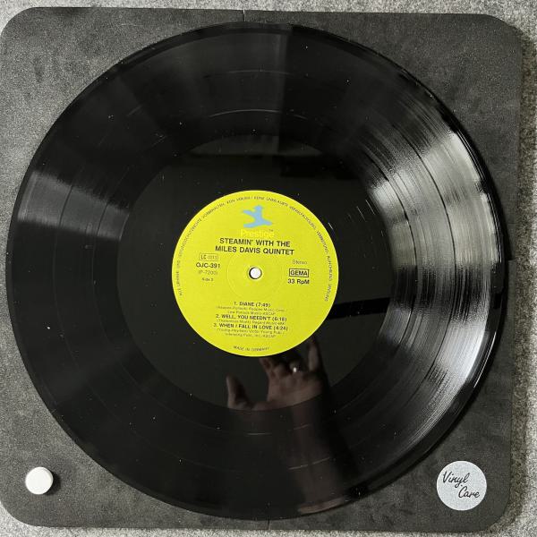 STEAMIN` WITH THE MILES DAVIS QUINTET 