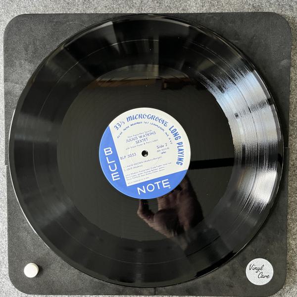 NEW FACES NEW SOUNDS 