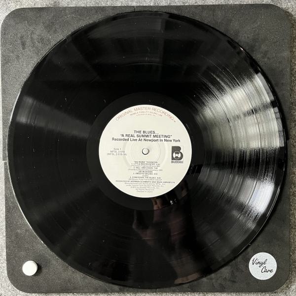 THE BLUES ...A REAL SUMMIT MEETING 